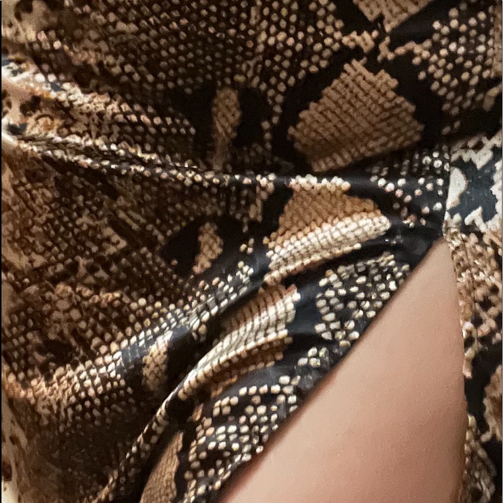 Windsor. SNAKE PRINT Pensil SKIRT.